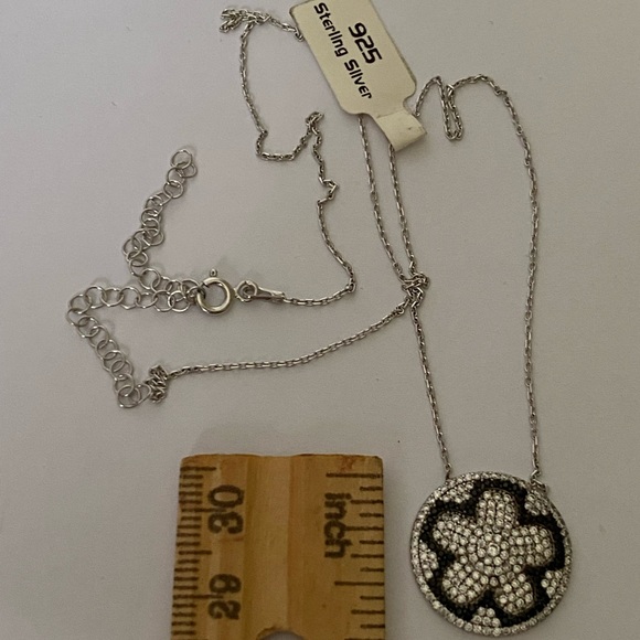 925 Silver flower necklace clear black cz stones - Picture 3 of 5